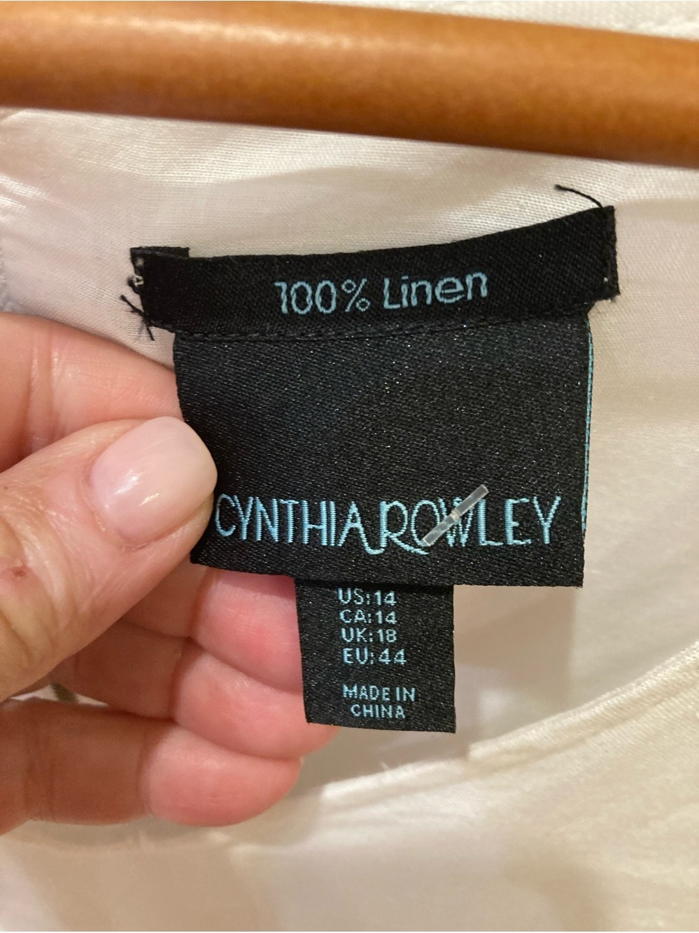 Cynthia Rowley sleeveless white linen shift dress. Size 14. #lagenlook - Picture 3 of 3